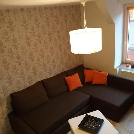 The 90's Deluxe Apartment